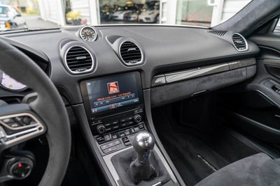 2018 Porsche 718 Cayman GTS