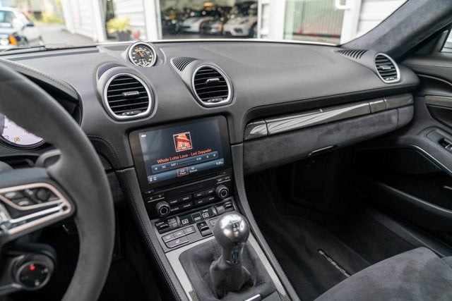 2018 Porsche 718 Cayman GTS