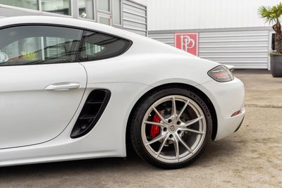 2019 Porsche 718 Cayman S