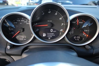 2012 Porsche Cayman R