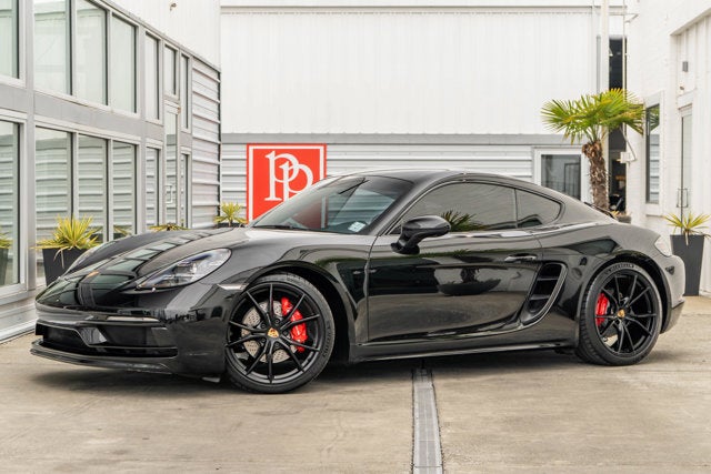 2024 Porsche 718 Cayman S