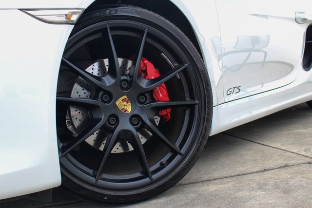 2015 Porsche Cayman GTS