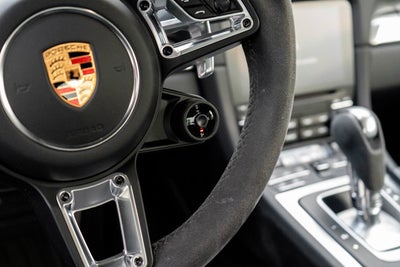 2018 Porsche 718 Cayman GTS