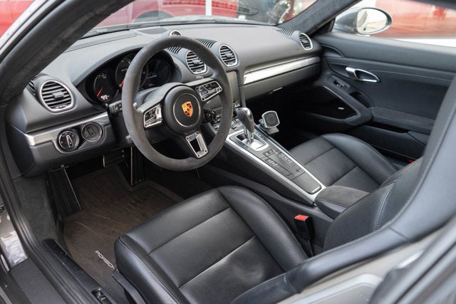 2018 Porsche 718 Cayman GTS