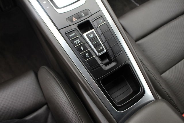 2014 Porsche 911 Carrera 4S