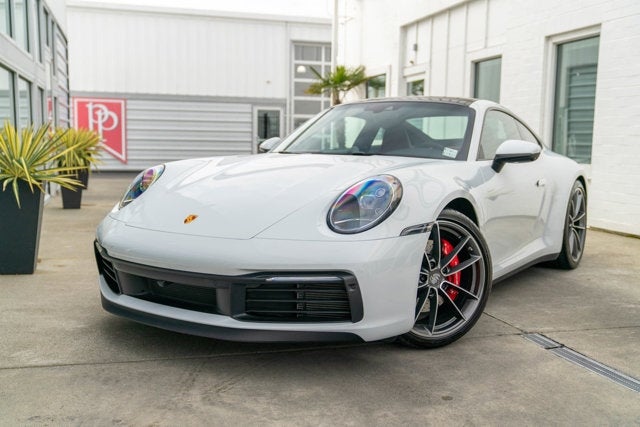 2022 Porsche 911 Carrera S