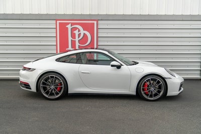 2022 Porsche 911 Carrera S