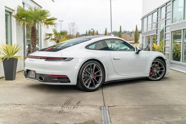 2022 Porsche 911 Carrera S
