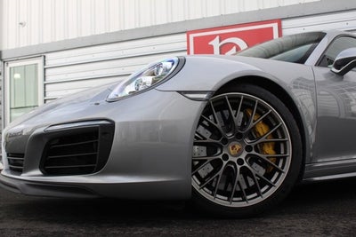 2017 Porsche 911 Carrera 4S Coupe