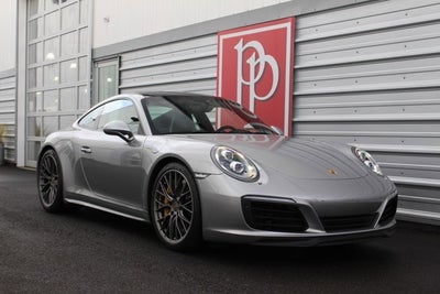 2017 Porsche 911 Carrera 4S Coupe