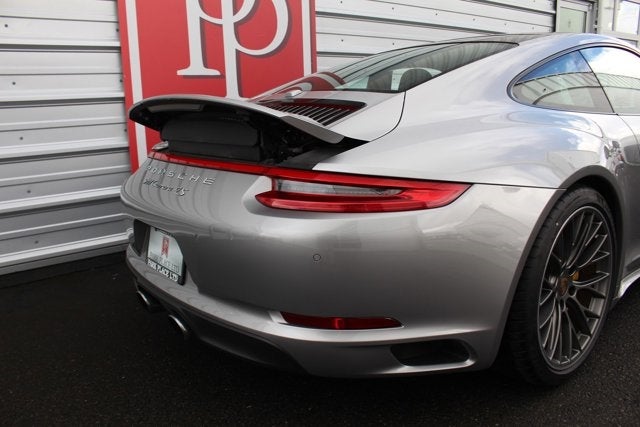 2017 Porsche 911 Carrera 4S Coupe