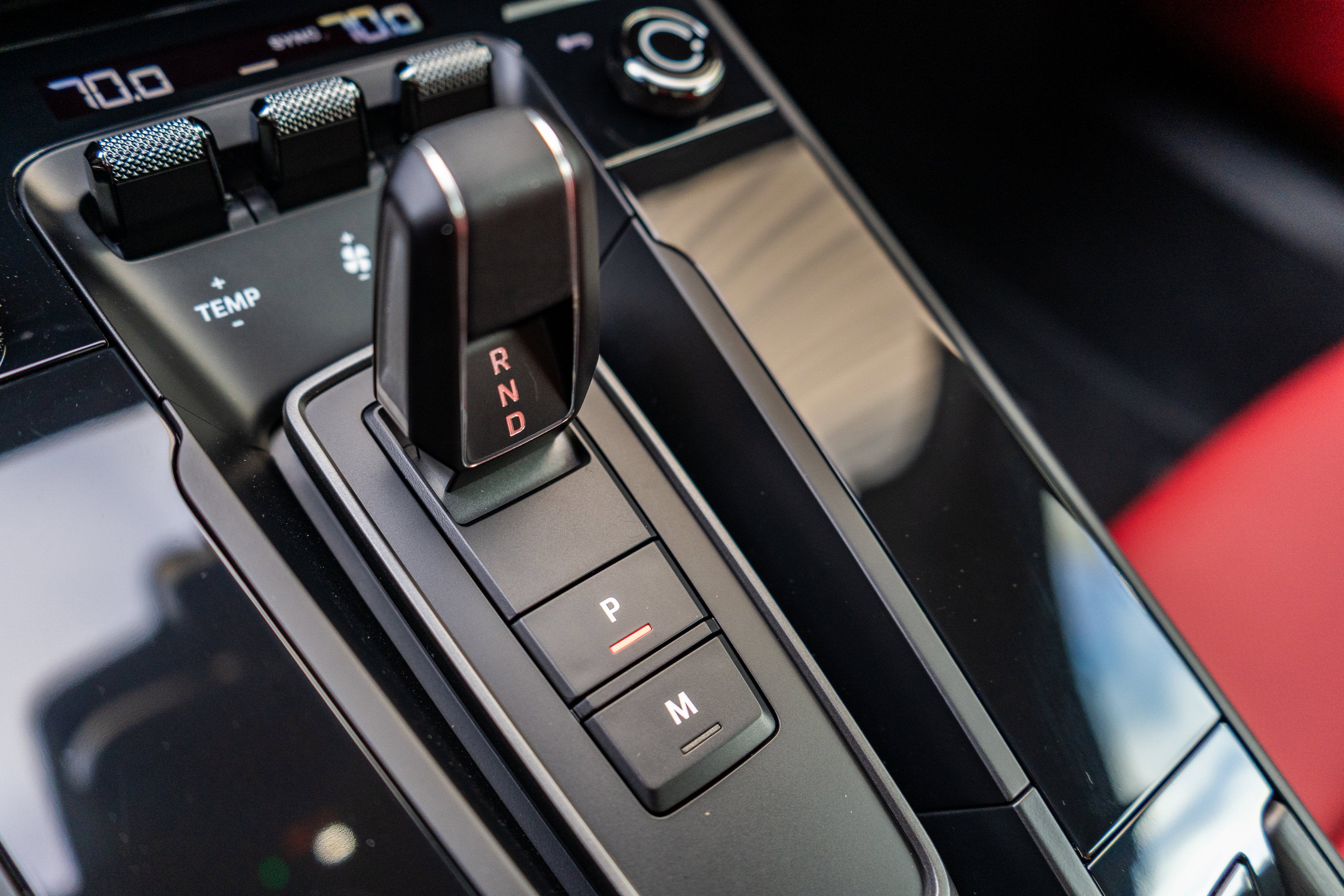 2024 Porsche 911 Carrera 4 GTS