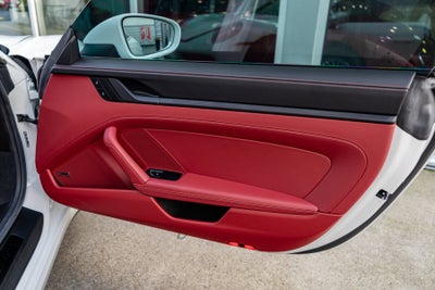 2024 Porsche 911 Carrera 4 GTS