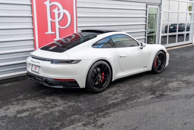 2024 Porsche 911 Carrera 4 GTS
