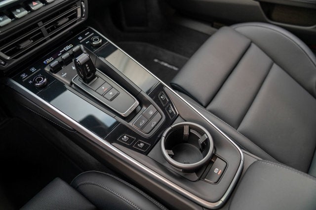 2024 Porsche 911 Carrera 4S