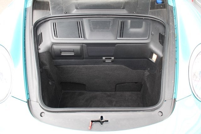 2012 Porsche 911 Carrera 4 GTS