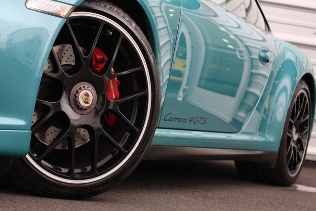 2012 Porsche 911 Carrera 4 GTS