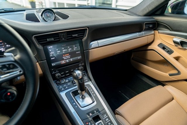 2017 Porsche 911 Carrera 4S