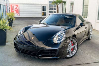 2017 Porsche 911 Carrera 4S