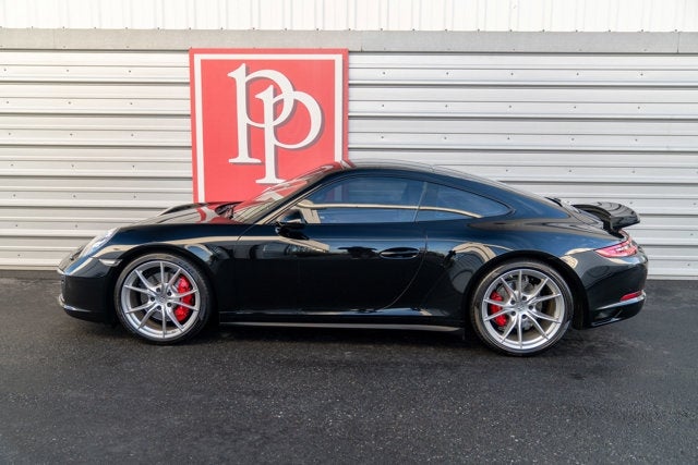 2017 Porsche 911 Carrera 4S