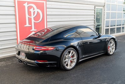 2017 Porsche 911 Carrera 4S