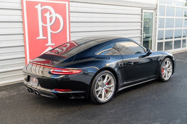 2017 Porsche 911 Carrera 4S