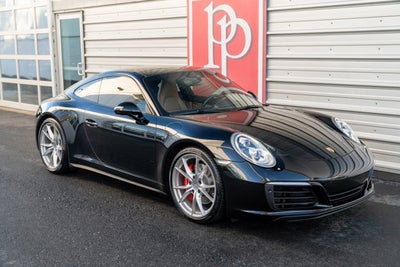 2017 Porsche 911 Carrera 4S