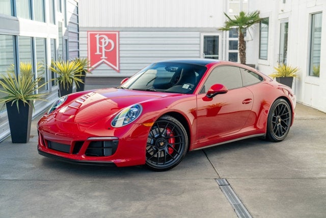 2017 Porsche 911 Carrera GTS