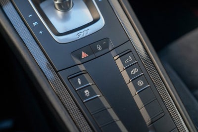 2017 Porsche 911 Carrera GTS