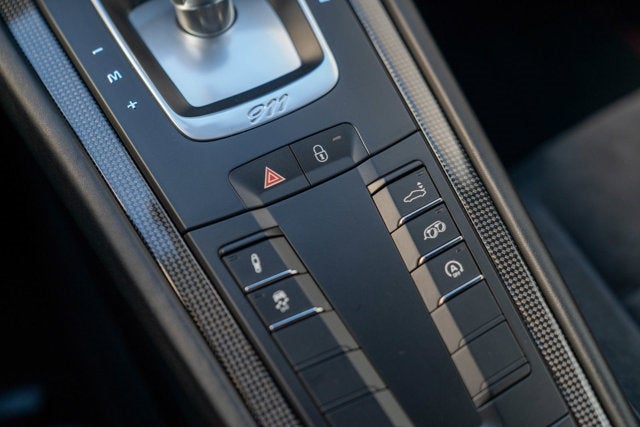 2017 Porsche 911 Carrera GTS