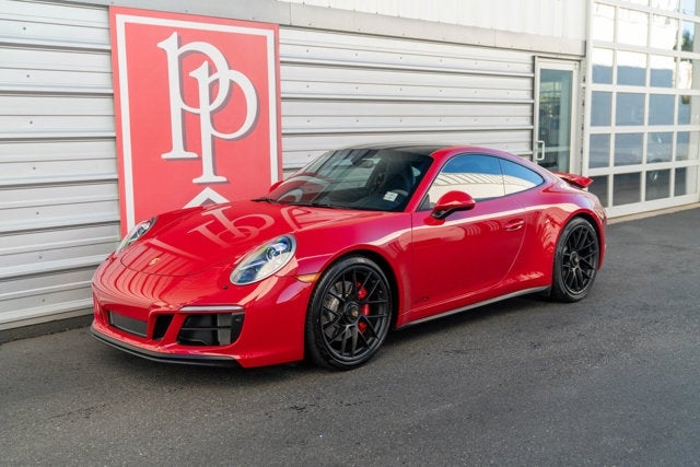 2017 Porsche 911 Carrera GTS