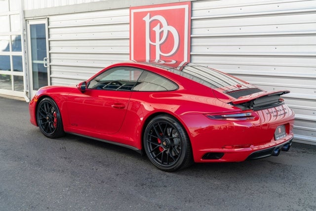 2017 Porsche 911 Carrera GTS