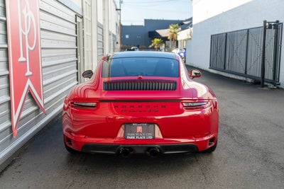 2017 Porsche 911 Carrera GTS