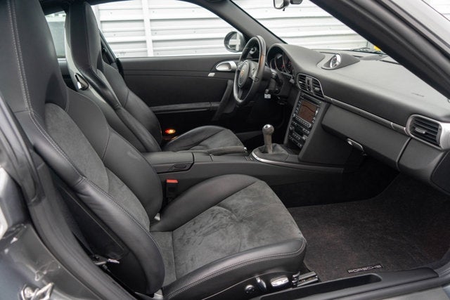 2012 Porsche 911 Carrera 4 GTS