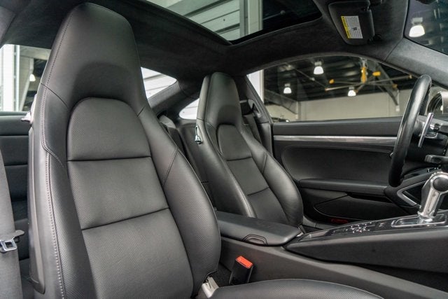 2014 Porsche 911 Carrera 4S