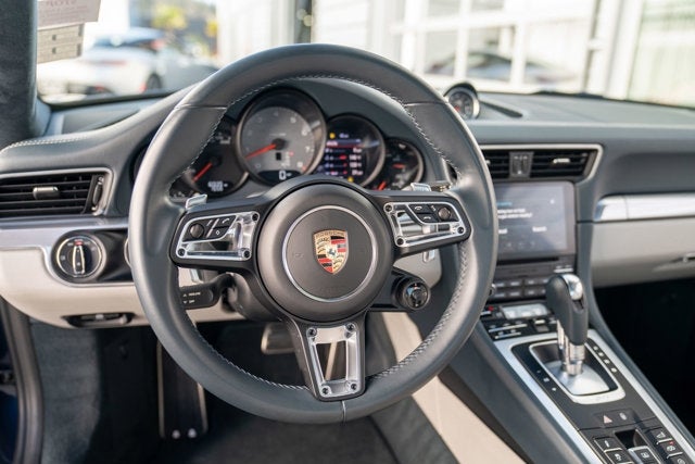 2018 Porsche 911 Carrera 4S
