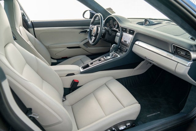 2018 Porsche 911 Carrera 4S