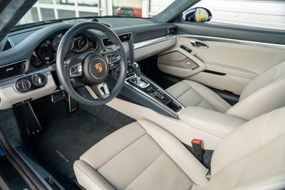 2018 Porsche 911 Carrera 4S