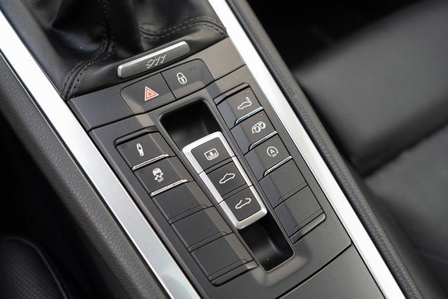 2018 Porsche 911 Carrera 4S