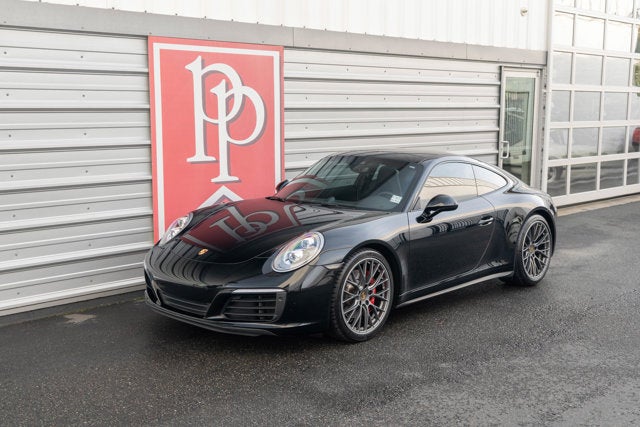 2018 Porsche 911 Carrera 4S