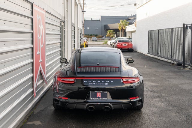 2018 Porsche 911 Carrera 4S