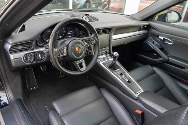 2018 Porsche 911 Carrera 4S