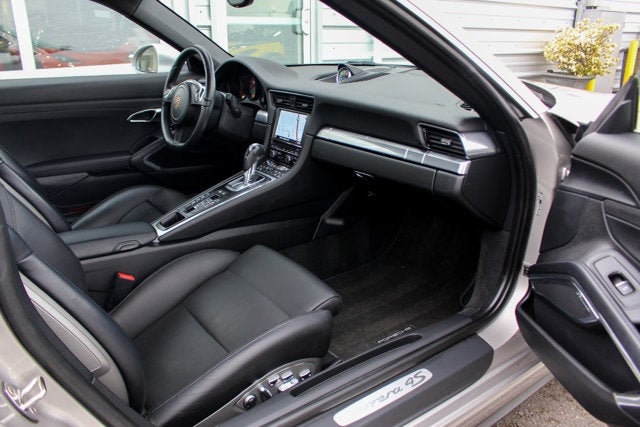 2013 Porsche 911 Carrera 4S