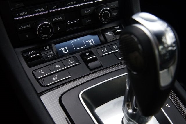 2015 Porsche 911 Carrera GTS