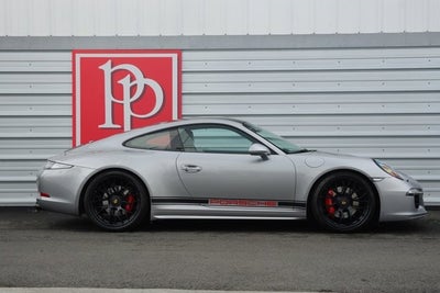 2015 Porsche 911 Carrera GTS
