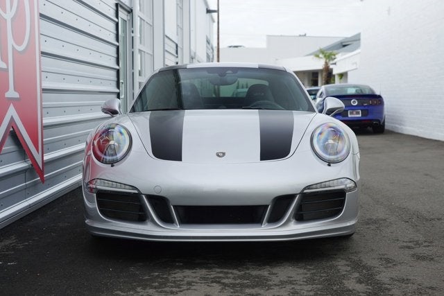 2015 Porsche 911 Carrera GTS