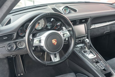 2016 Porsche 911 Carrera GTS