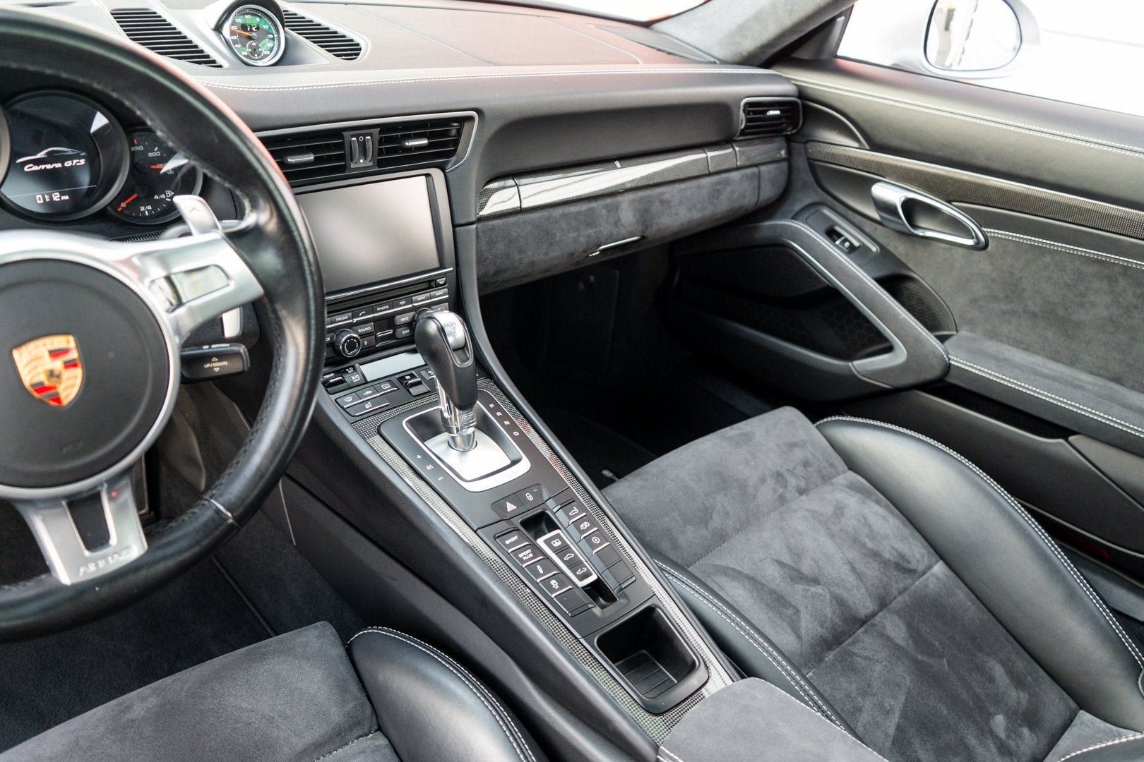 2016 Porsche 911 Carrera GTS