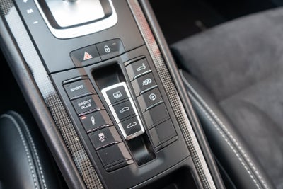 2016 Porsche 911 Carrera GTS