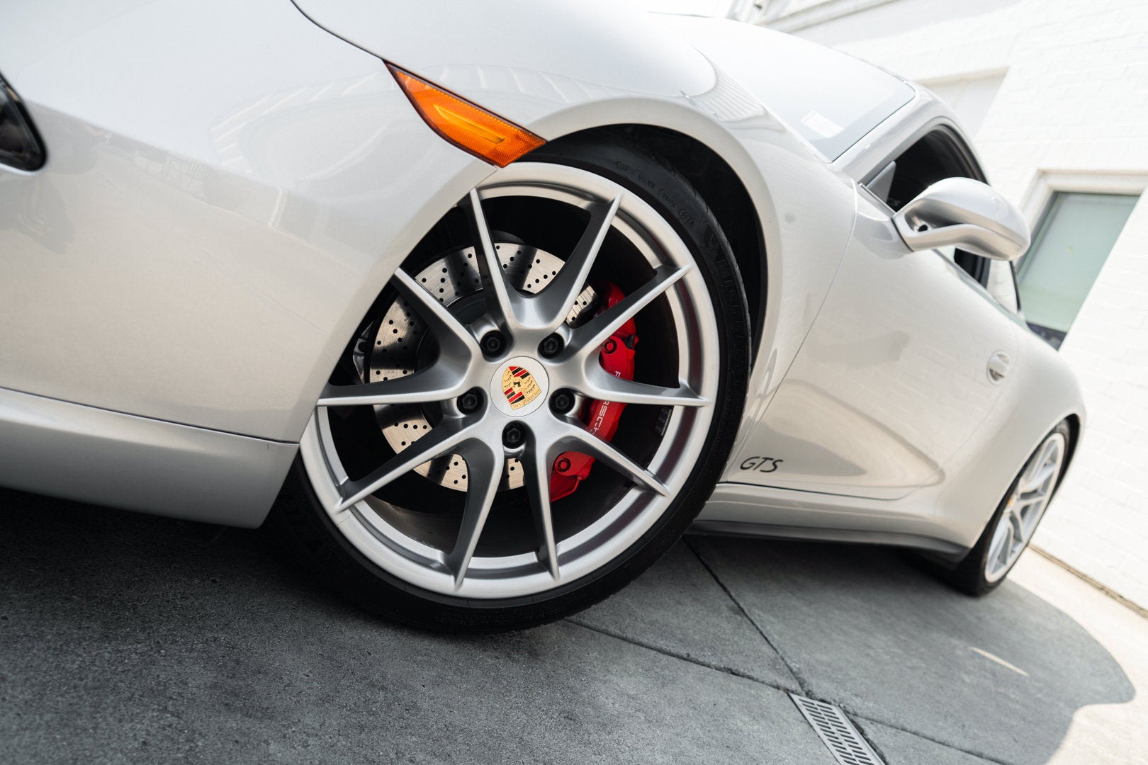 2016 Porsche 911 Carrera GTS
